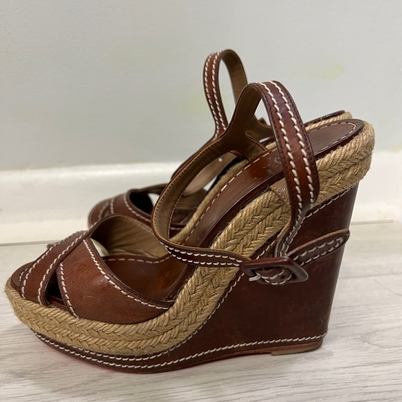 Christian Louboutin Almeria Wedges - Picture 4 of 8